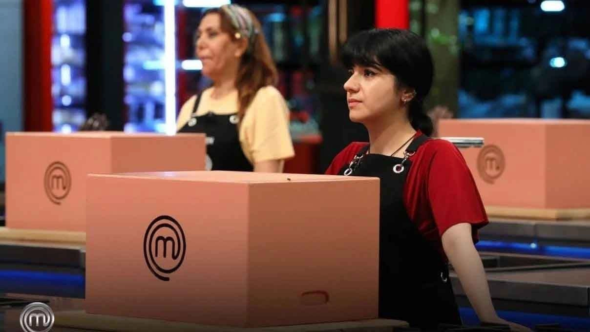 Masterchef Türkiye’de aşk bombası! Mesajları ifşa oldu - Resim: 8