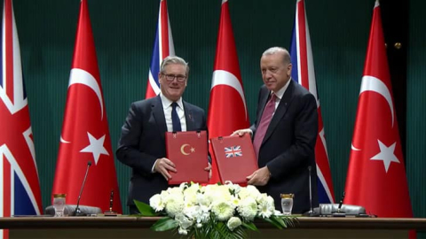 Türkiye’den tarihi hamle: Eurofighter imzaları atıldı