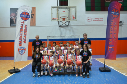 Çırpan Spor Basketbol Akademi'de Geleceğin Yıldızları Yetişiyor