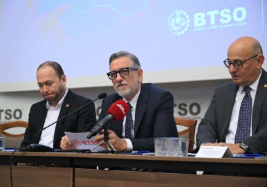 E-ticaret hacmi 4,5 trilyon lirayı aştı