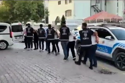 Kar maskeleriyle araç soyan 5 şüpheli yakalandı
