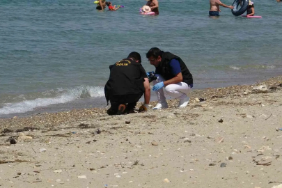 Çanakkale’de plajda savaştan kalma olduğu değerlendirilen askeri mühimmat bulundu
