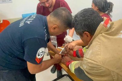 Arsuz’da parmağını blendere sıkıştıran kadının yardımına itfaiye yetişti
