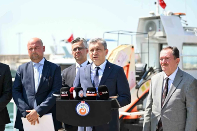 Son 7 yılda Türkiye genelinde denizlerden 325 bin tondan fazla deniz çöpü toplandı
