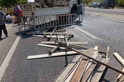Elazığ’da kamyonet takla attı: 2 yaralı
