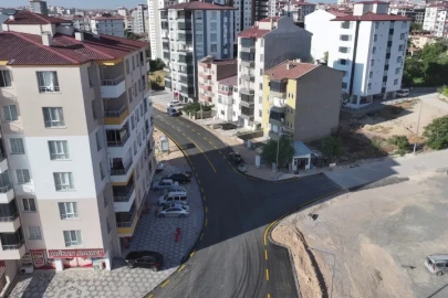 Niğde’de altyapısı tamamlanan bölgelerde asfalt çalışmaları sürüyor
