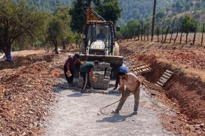 Kozan Belediyesi’nden 11 mahallede dev yol atağı
