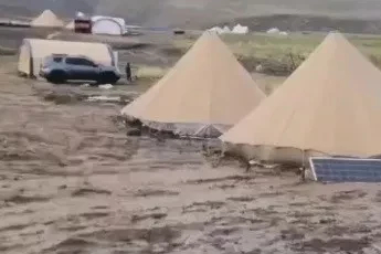 Tunceli’de yüksek rakımda sağanak etkili oldu: Yaylacılar zor anlar yaşadı
