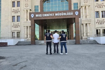 Muş’ta aranan hükümlü yakalandı, cezaevine gönderildi
