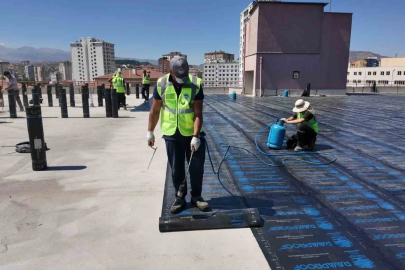 Bedesten katlı otopark çatısı yenileniyor
