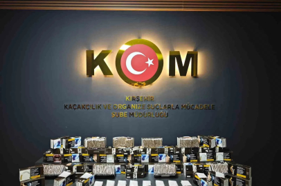 İş yerinde 15 bin 80 adet doldurulmuş makaron ele geçirildi
