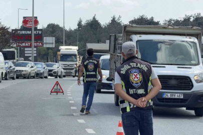 Arnavutköy’de hafriyat kamyonlarına sıkı denetim: 70 sürücü ve araç sahibine 701 bin lira ceza
