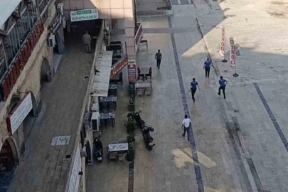 Şanlıurfa’da polis aracının camını bıçakla kırıp ekiplere saldırdı
