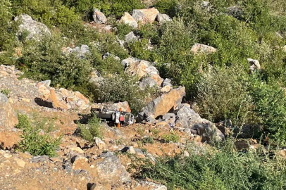 Alanya’da motosiklet uçuruma yuvarlandı: 1 ölü, 1 yaralı
