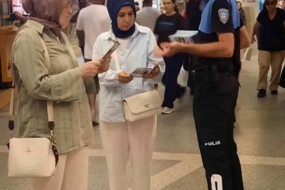 Bursa’da polis ekiplerinden vatandaşlara güvenlik bilgilendirmesi
