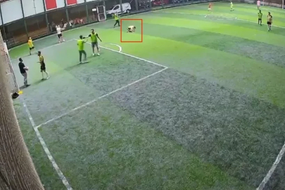 Avcılar’da halı sahada fenalaşan genç hayatını kaybetti

