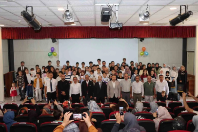 Yaz Kur’an kursları bilgi yarışmasında 100 öğrenci ödüllendirildi
