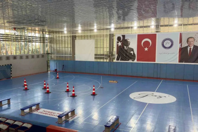 ÖZYES, 2 yıldır ÖSYM bünyesinde tek sınav haline getirilerek uygulanıyor
