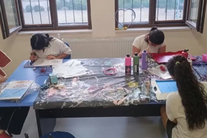 Çocuklar hayallerini sanatla gerçeğe dönüştürüyor
