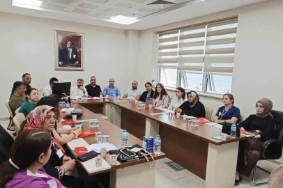 Bayburt’ta primer sezaryen oranlarının azaltılması için değerlendirme toplantısı yapıldı
