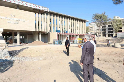 Vali Ünlüer, yeni hükümet konağı inşaatını inceledi
