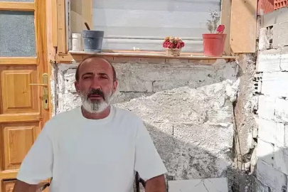 Küçük gölette 1,5 metrelik devasa balık yakaladı, mutluluğu kameraya yansıdı
