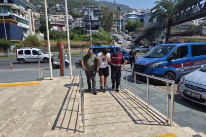 Alanya’da uyuşturucu operasyonu: 2 şüpheli tutuklandı
