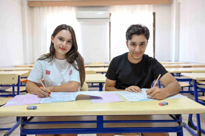 Mersin’de ücretsiz kurs desteğiyle 396 öğrenci üniversiteli oldu
