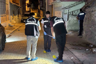 Uşak’ta bıçaklı ve pompalı tüfekli kavga: 1 ağır yaralı
