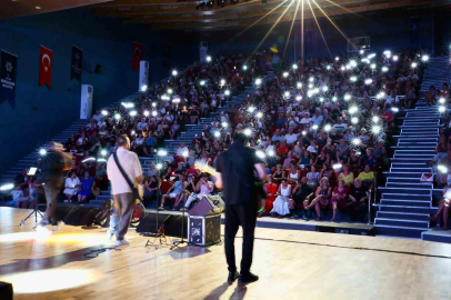 Aydın Büyükşehir Belediyesi’nden Didim’de yaz konseri
