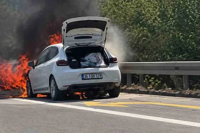 Alev topunan dönen otomobil kullanılamaz hale geldi
