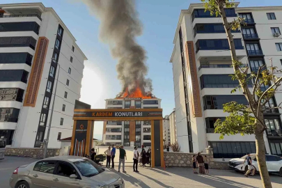 Elazığ’da korkutan çatı yangını
