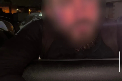 Kuytulcu olduğu öne sürülen iki kişi yol kesip otomobil durdurdu
