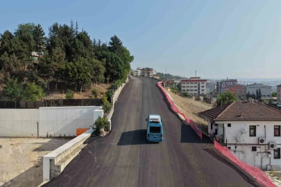 Karabük’te 3 mahallenin ulaşımını sağlayan yol açıldı
