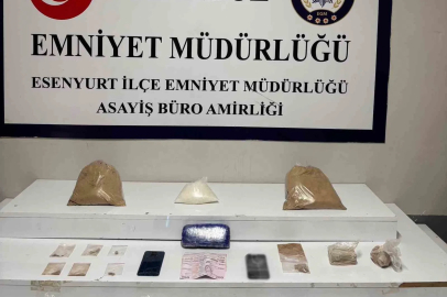 Esenyurt’ta düzenlenen operasyonda 7,5 kilo uyuşturucu geçirildi
