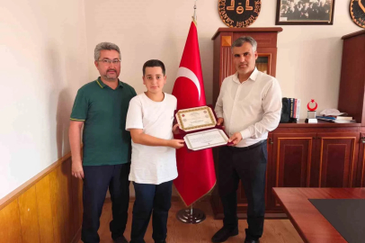 Nazilli’de hafızlığını tamamlayan öğrencilere belgeleri verildi
