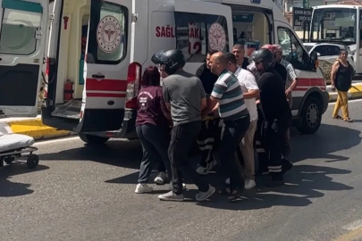 Edirne’de minibüs ile motosiklet çarpıştı: 1 yaralı
