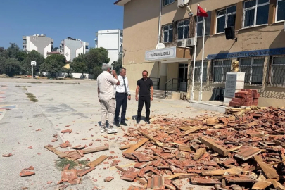 Söke’de okulun çatısı yenileniyor

