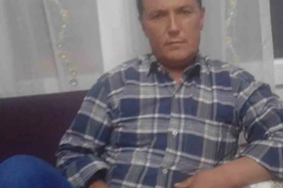 (Düzeltme) Tomrukların altında feci şekilde can verdi
