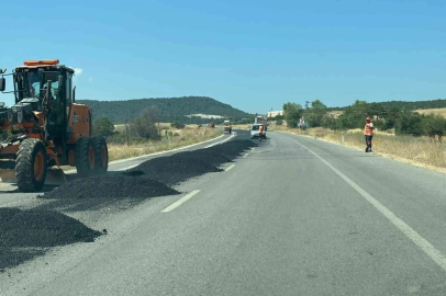 Tavşanlı-Emet yolunda çalışma: Ulaşım kontrollü sağlanıyor
