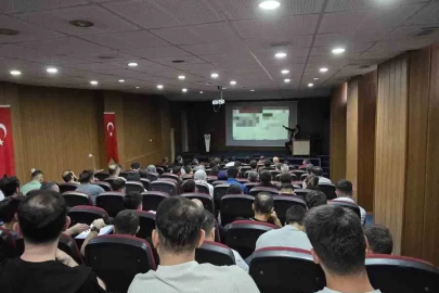 Şırnak’ta 76 emniyet personeline düzensiz göç semineri verildi
