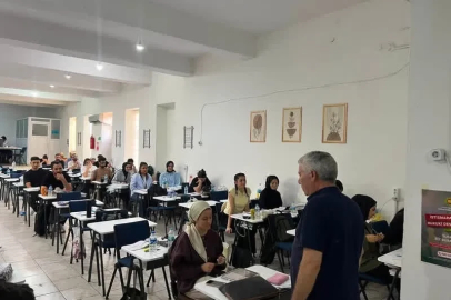 Çermik Etüt Merkezinde öğrenciler sınava hazırlanıyor
