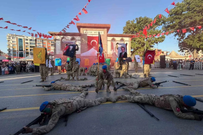 Afyonkarahisar’ın düşman işgalinden kurtuluşunun 104. yıldönümü kutlandı
