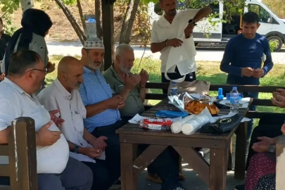 Kemah’ta huzurevi sakinlerine Mevlid-i Nebi Haftası ziyareti
