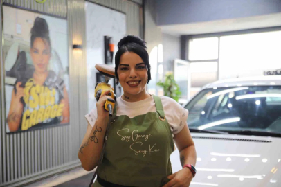 Sekreter olarak başladığı oto kaplama sektöründe kendi işinin patronu oldu
