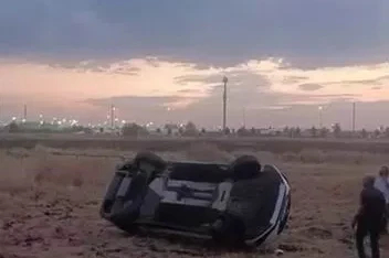 Diyarbakır’da otomobil tarlaya uçtu: 1 yaralı
