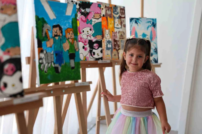 "Sayılarla Tuval Boyama Atölyesi" Mini Sergi ile tamamlandı
