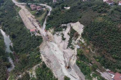 Ordu’yu İç Anadolu’ya bağlayan Akkuş-Niksar kara yolunda fore kazık çalışmaları başladı

