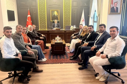 AK Parti Edremit İlçe Teşkilatı’ndan Kaymakam Engin’e ziyaret
