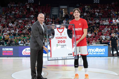 A Milli Erkek Basketbol Takımı, Litvanya’yı farklı yendi
